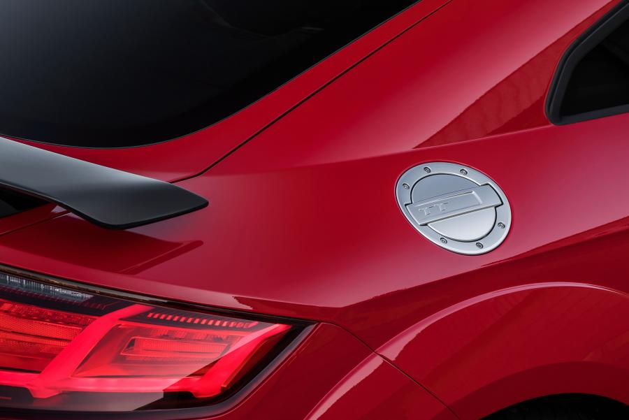 Детали экстерьера Audi TTS Competition Coupe (8S) 2018 года  (WW) (фото 9 из 40)